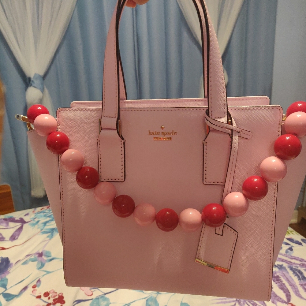Refreshing pink satchel for all Kate Spade lovers